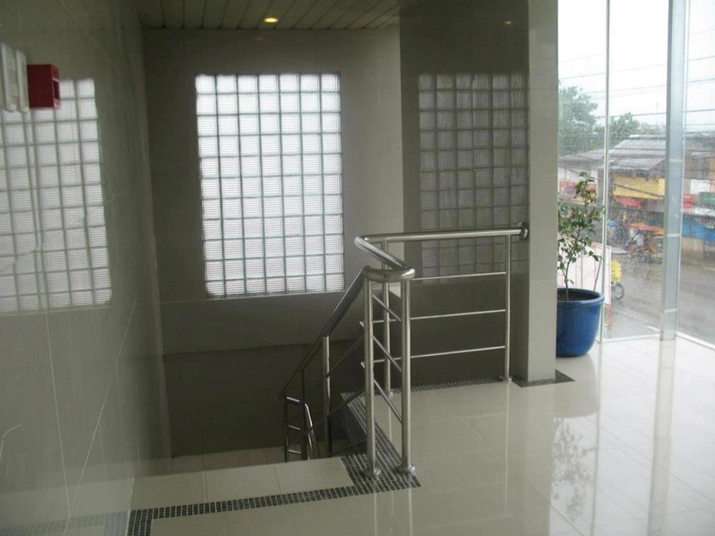 Bnt Inn Lapu-Lapu City Dış mekan fotoğraf