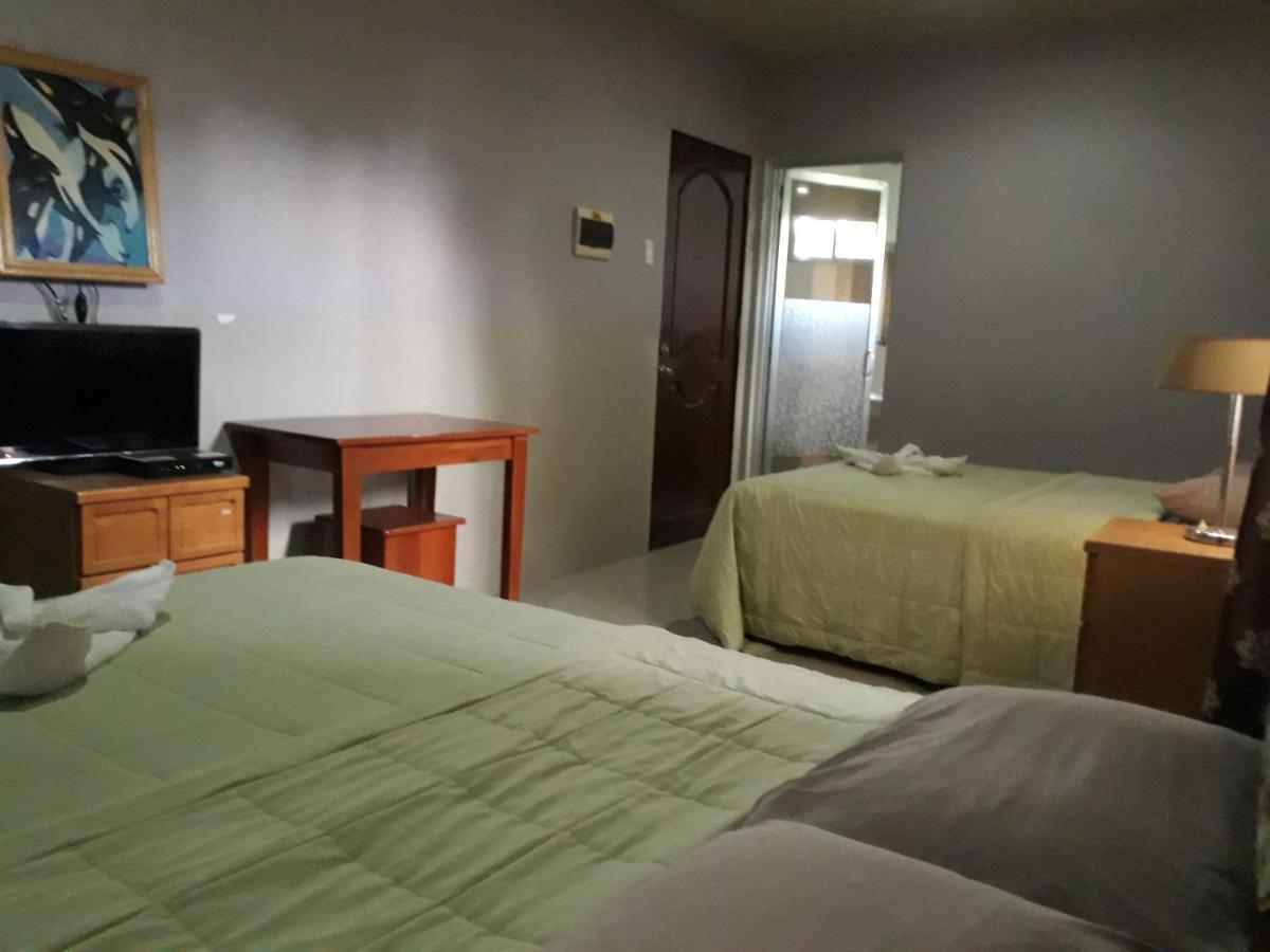 Bnt Inn Lapu-Lapu City Dış mekan fotoğraf