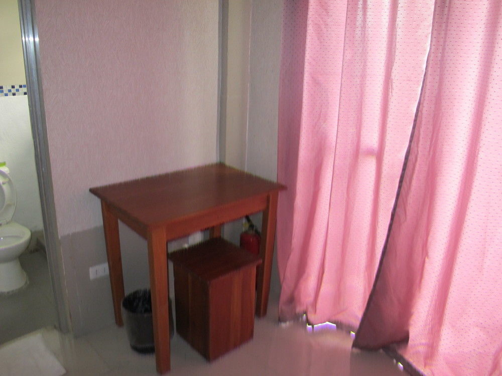 Bnt Inn Lapu-Lapu City Dış mekan fotoğraf
