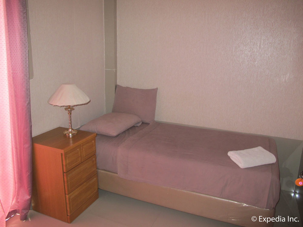 Bnt Inn Lapu-Lapu City Dış mekan fotoğraf